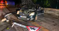 Güney Kuşak Yolu'nda Kaza: Otomobil Duvara Çarptı: 2 Yaralı