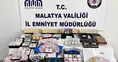 Cezmi Kartay Caddesi'nde Kumar Baskını: 12 Gözaltı