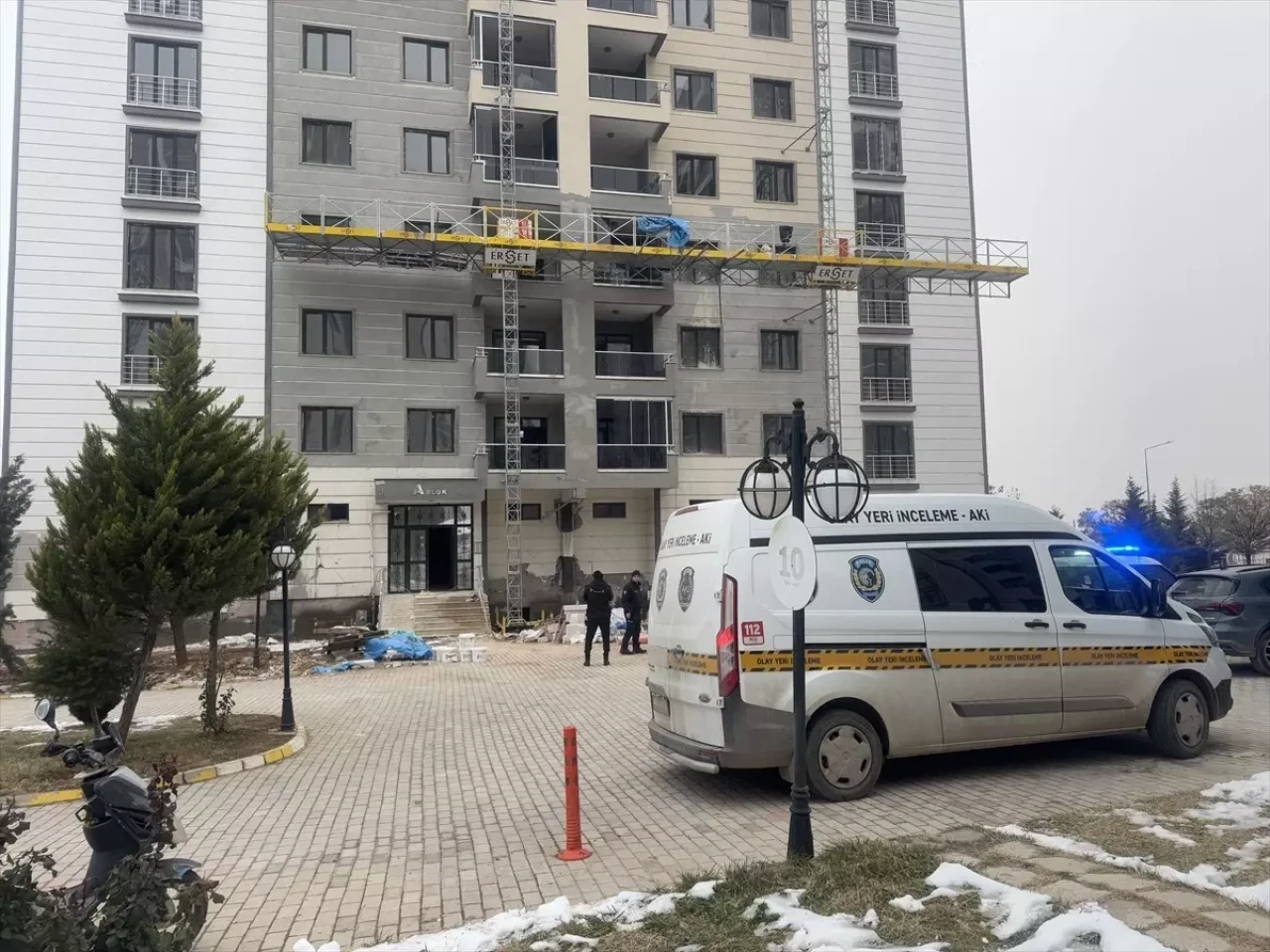 Malatya Limanında İskeleden Düşen 3 İşçi Kritik Durumda