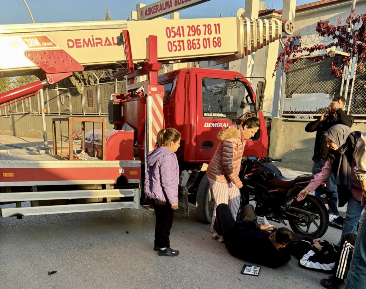 Malatya’da Motosiklet ile Vinç Çarpıştı: 1 Kişi Yaralandı