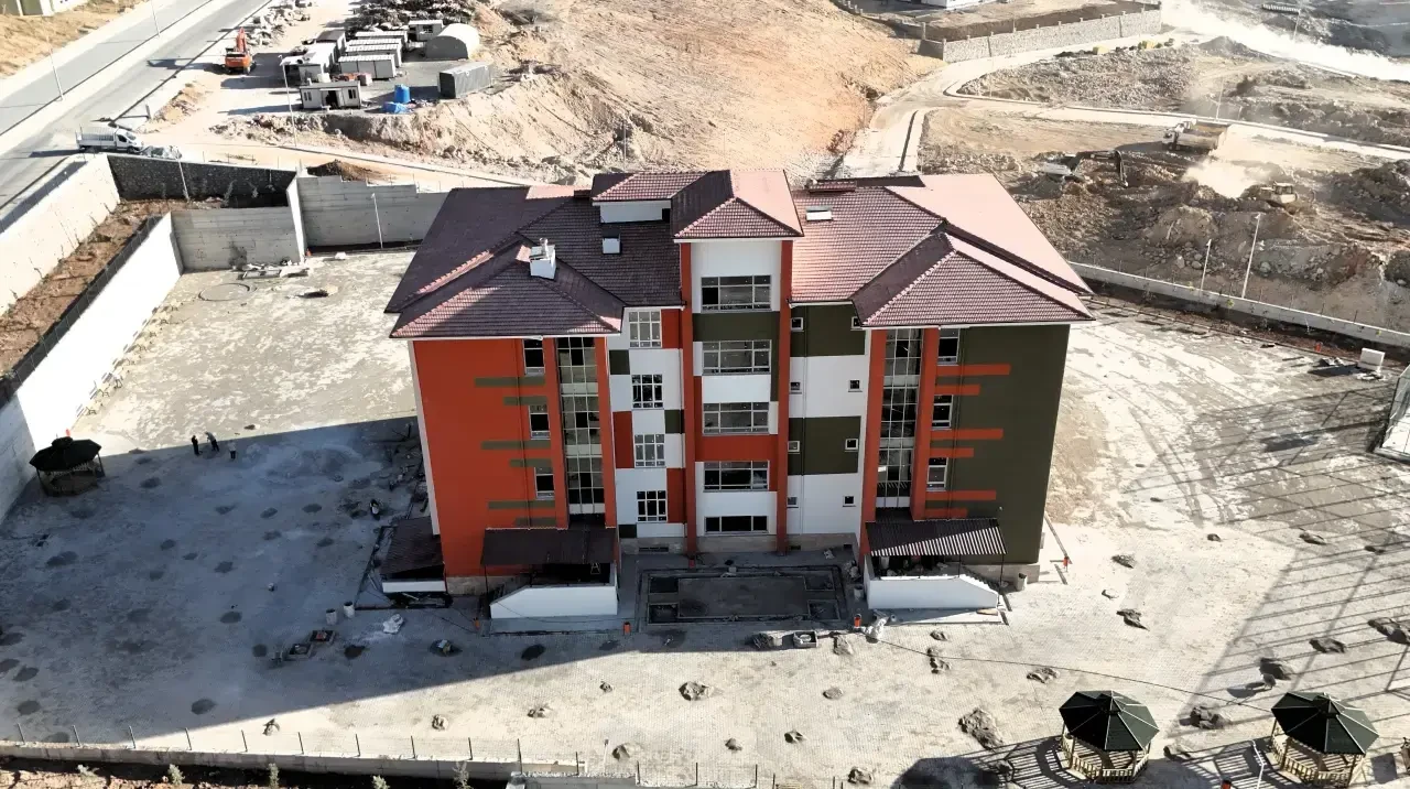 Malatya Rekor Hızda: 5 Ayda 20 Tesis Tamamlandı!