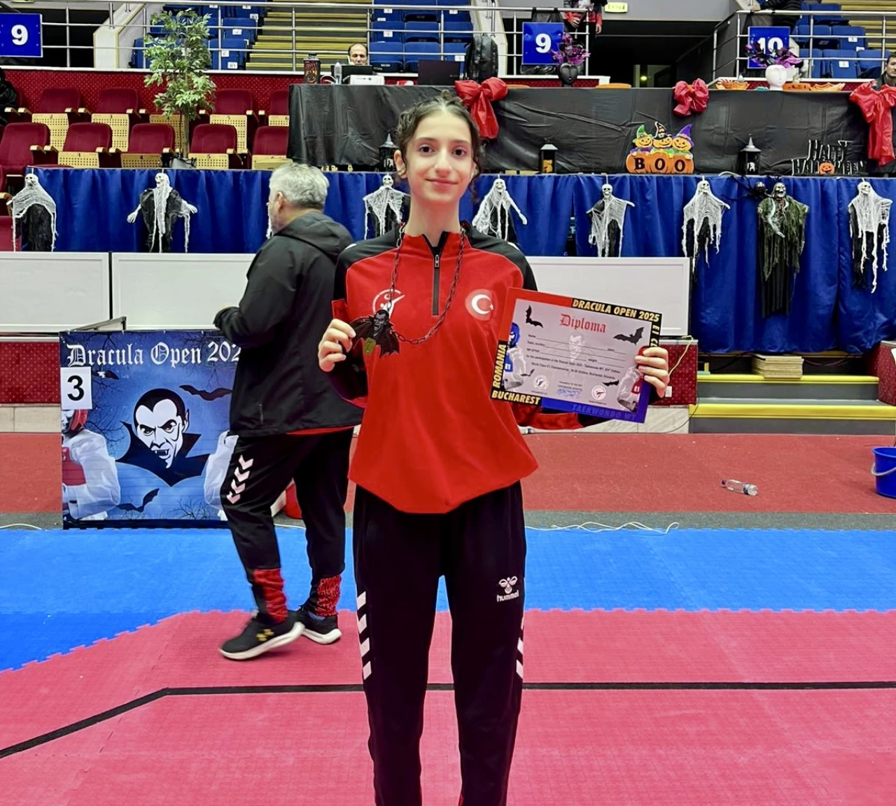 Eda Öğüt Romanya’da Şampiyon Oldu: Malatyalı Sporcuya Altın Madalya