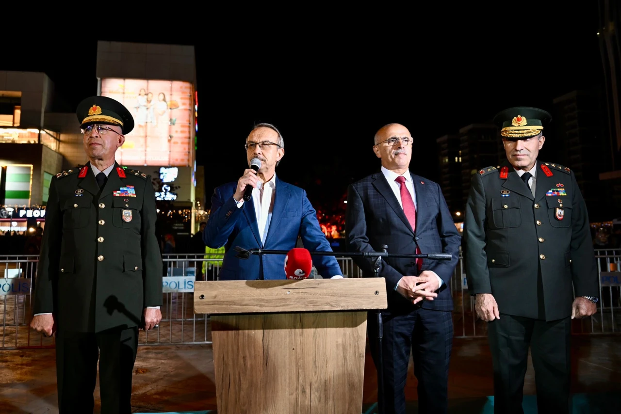 Malatya’da Cumhuriyet’in 102. Yılı Coşkuyla Kutlanıyor