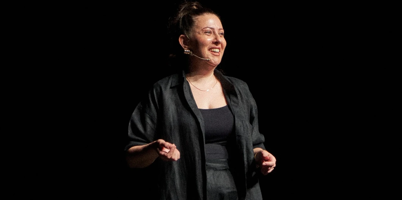 Özlem Kosif, “Hayatım Yanlış Anlama” Gösterisiyle Malatya’da Sahne Alacak