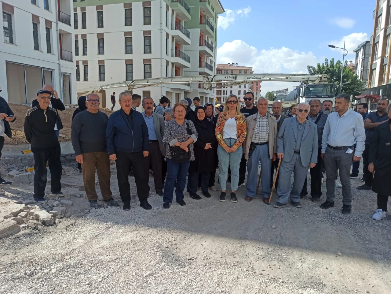 Yerinde Dönüşüm Sözü Verildi, Kimse Kendi Yerinde Ev Alamadı