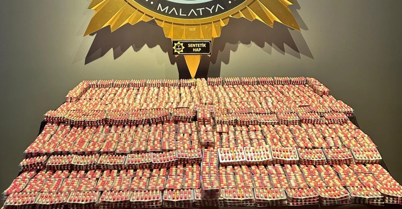 Malatya’da Uyuşturucu Operasyonu: 22 Bin 240 Sentetik Ecza Ele Geçti