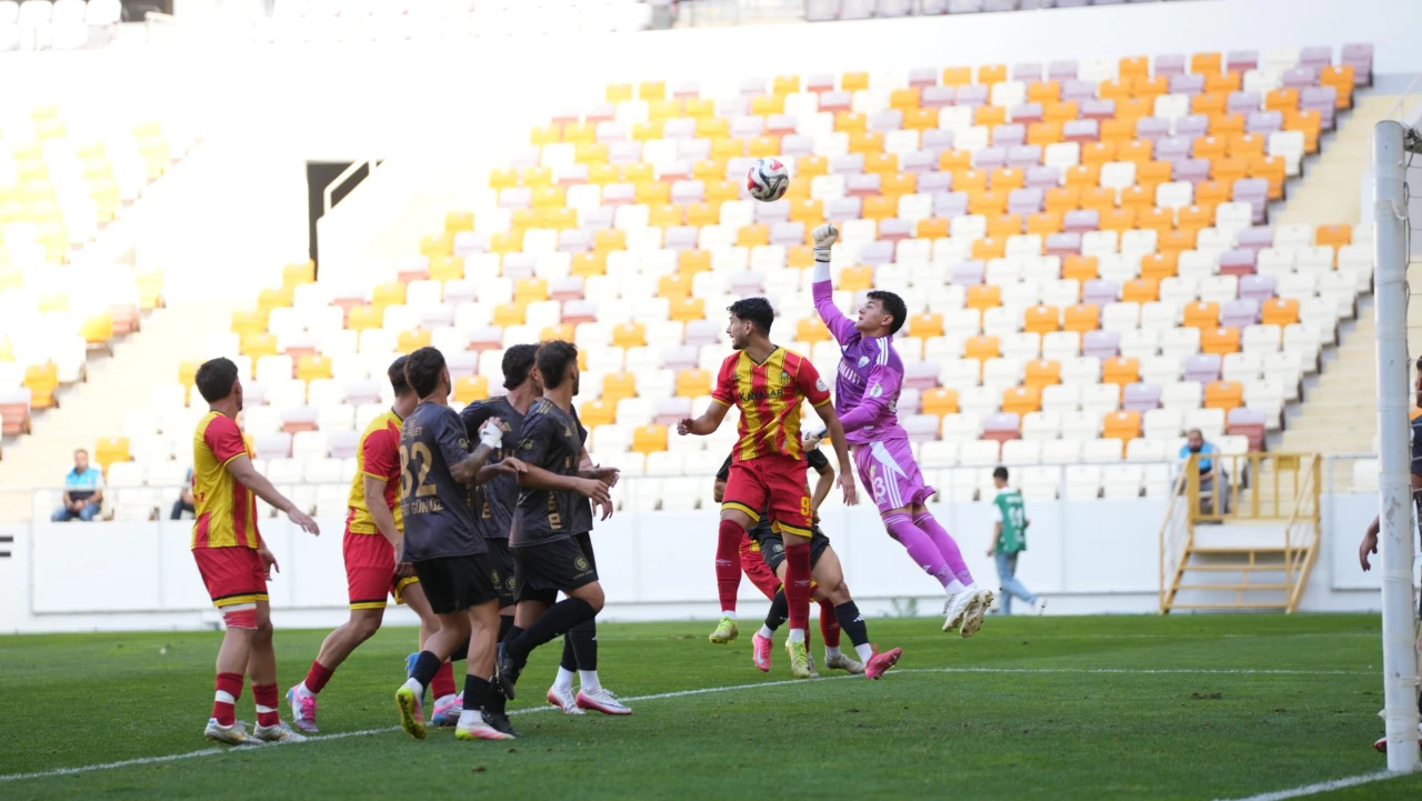 Yeni Malatyaspor Çaresiz Kaldı: Somaspor’dan 7 Gollü Gövde Gösterisi