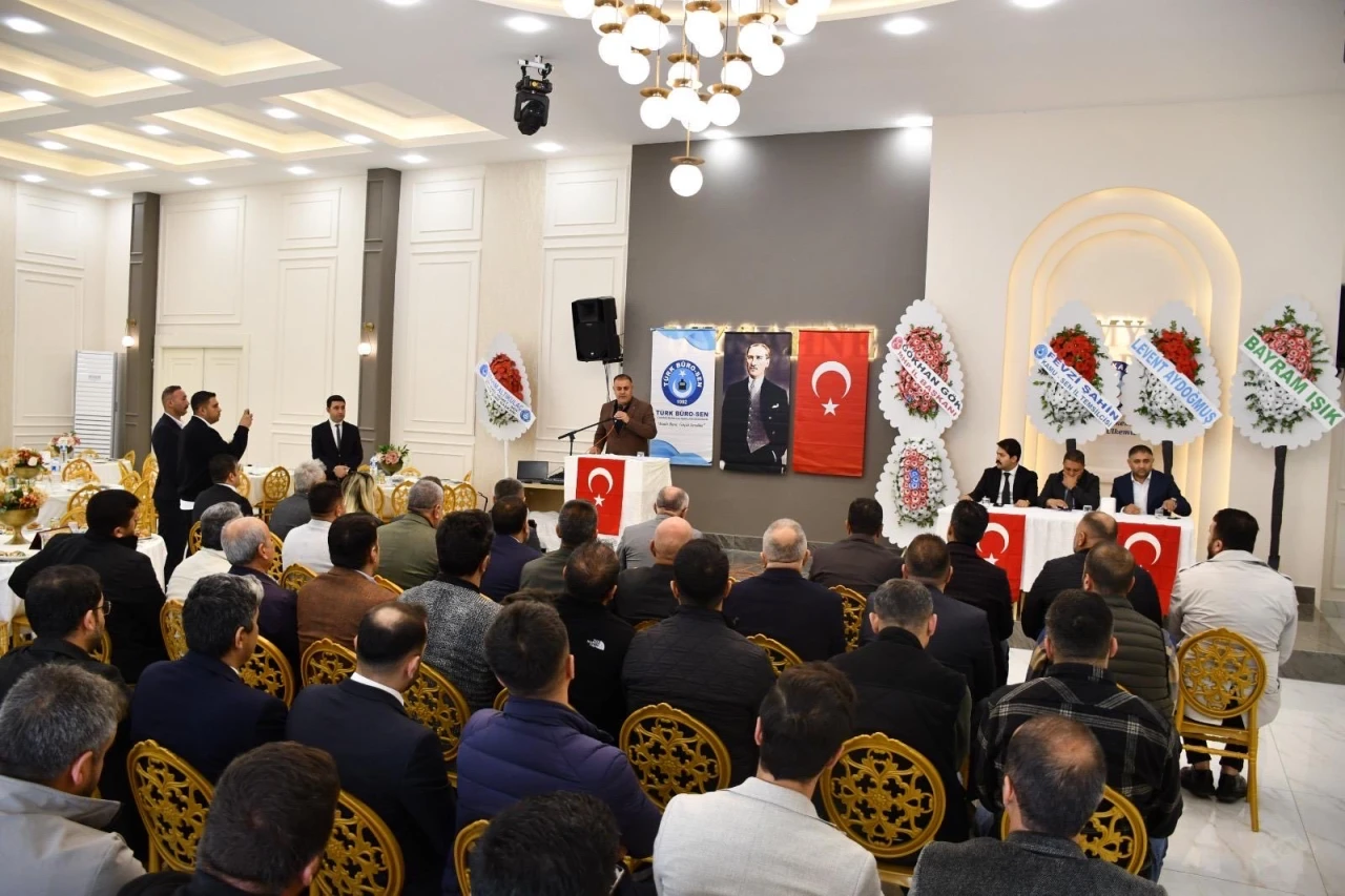 Malatya Türk Büro-Sen 1 Nolu Şubesi’nde Eyüp Selim Elmas Güven Tazeledi
