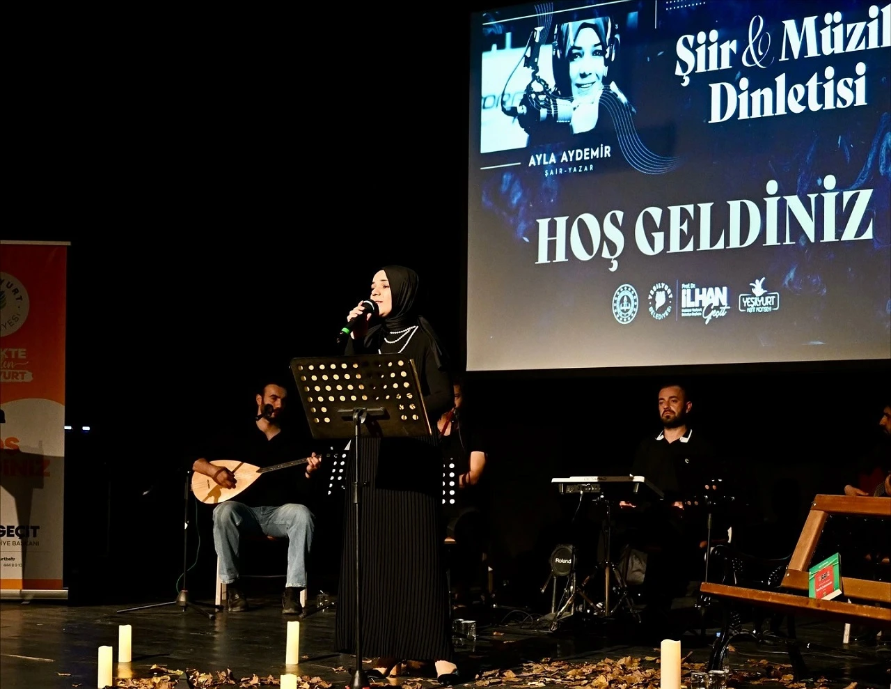 Yeşilyurt’ta “Şiir Ve Müzik Dinletisi” Sanatseverlerden Tam Not Aldı