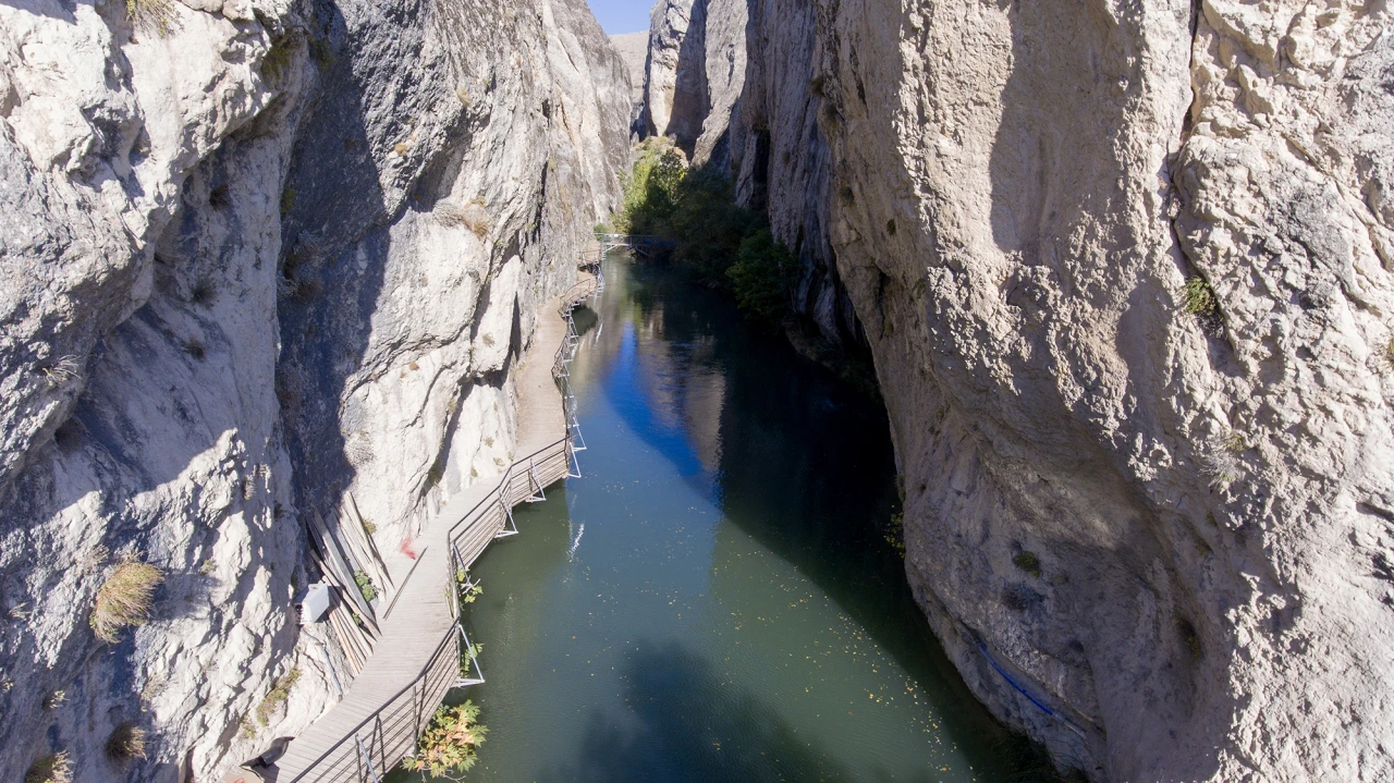 Darende İçme Suyuna Hayat Veren Proje Tohma Kanyonu’ndan Cazibeyle Su