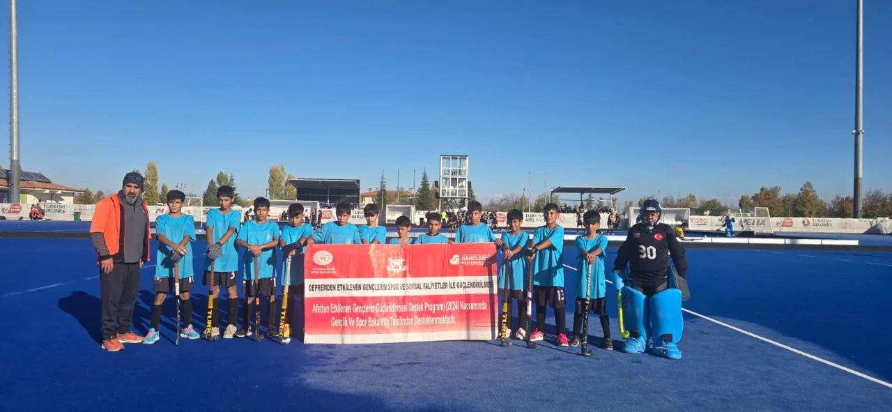 Malatya U13 Gazze Kupası Kadın ve Erkek Takımları Konya’da Parladı