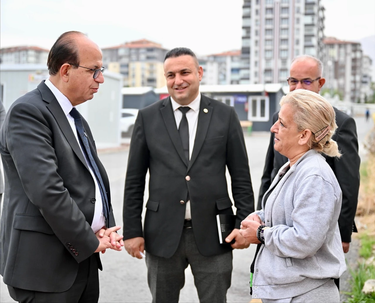 Başkan İlhan Geçit Esnafın Görüş ve Taleplerini Yerinde Değerlendirdi