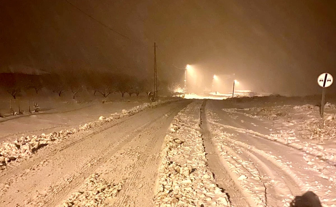 Kar Çalışmaları Gece Boyu Sürdü: Başkan Bozkurt Açıklama Yaptı
