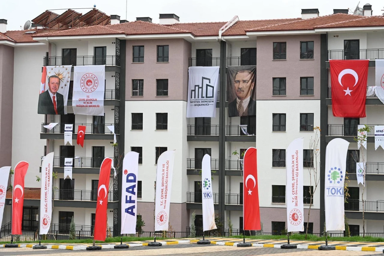 500 Bin Sosyal Konut Projesine 3 Milyon Başvuru Yapıldı