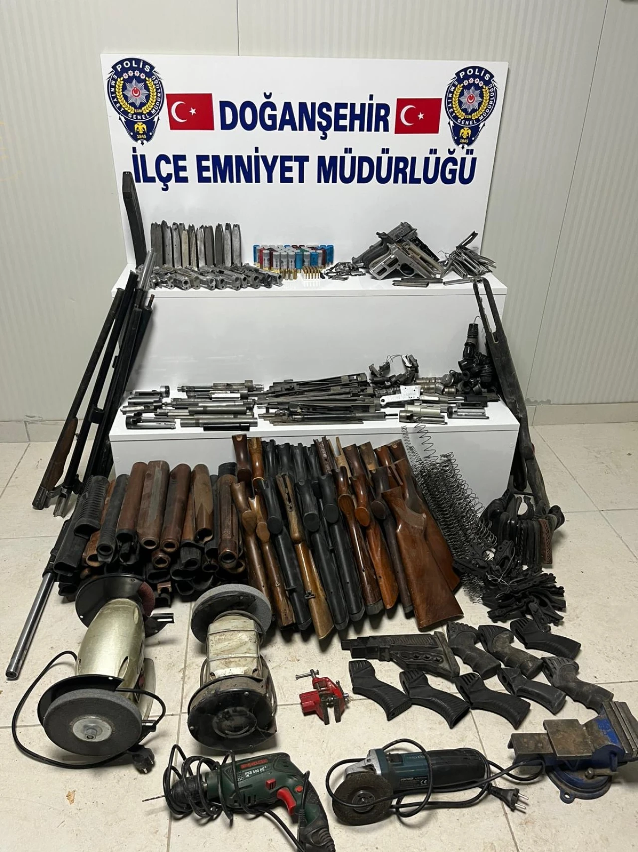 Doğanşehir’de Ruhsatsız Silah Operasyonunda Bir Şüpheli Tutuklandı