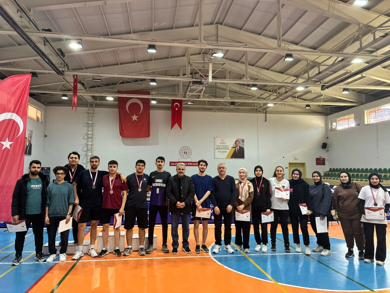 Malatya'da YURTLİG Heyecanı: Masa Tenisinin Şampiyonları Belli Oldu