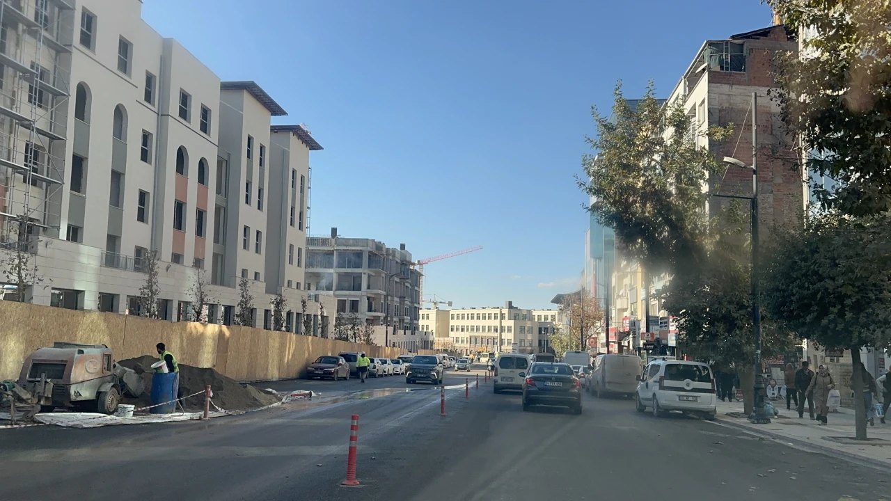 Kışla Caddesi’nde Hasret Bitti: Yol Yeniden Çift Şerit