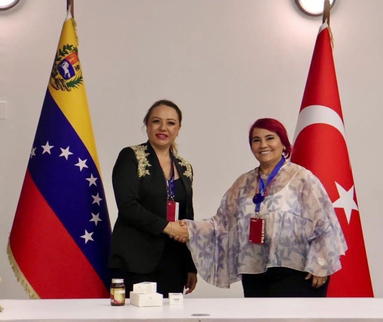 SATKOF Başkanı Prof. Dr. Aysun Bay, Venezuela'da sağlık ve turizm iş birliklerine damga vurdu