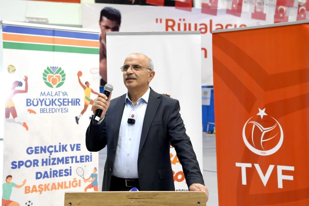 Büyükşehir’den Voleybol Lisesi’ne arazi desteği