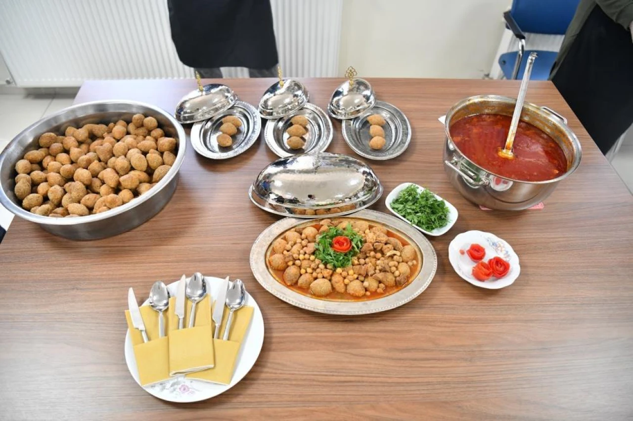 Malatya’nın tescilli lezzeti "Analı Kızlı" gelecek nesillere tanıtıldı