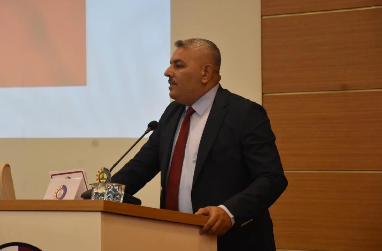 Sadıkoğlu: "Açlık, zulüm ve ölüm tüm insanlığın ayıbıdır"