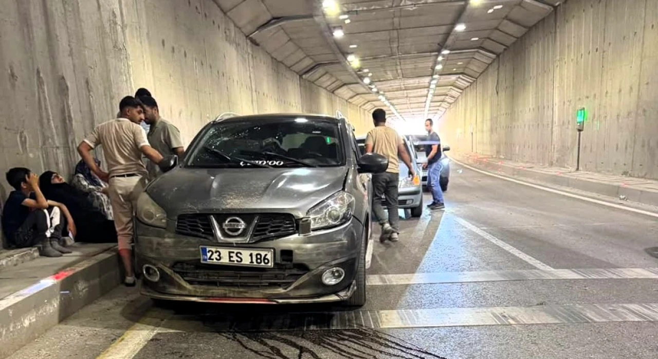 Erkenek Tünelinde Kaza, 2 Yaralı