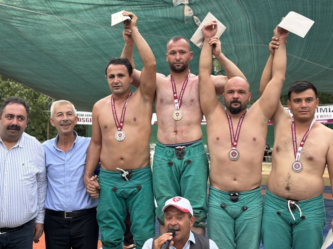 Geleneksel 2. Mor Reyhan ve Güreş Şenlikleri Coşkuyla Başladı