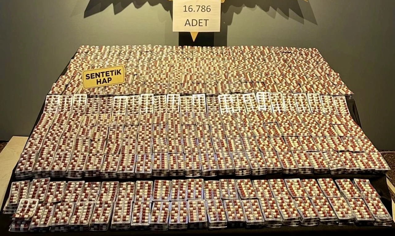 Malatya’da narkotik operasyonu: 16 bin 786 sentetik ecza hap ele geçirildi