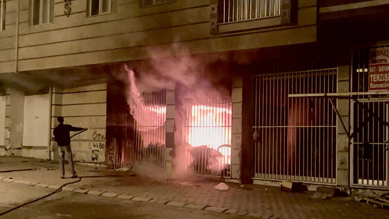 Malatya’da Gece Saatlerinde Bir Dikim Atölyesinde Korkutan Yangın