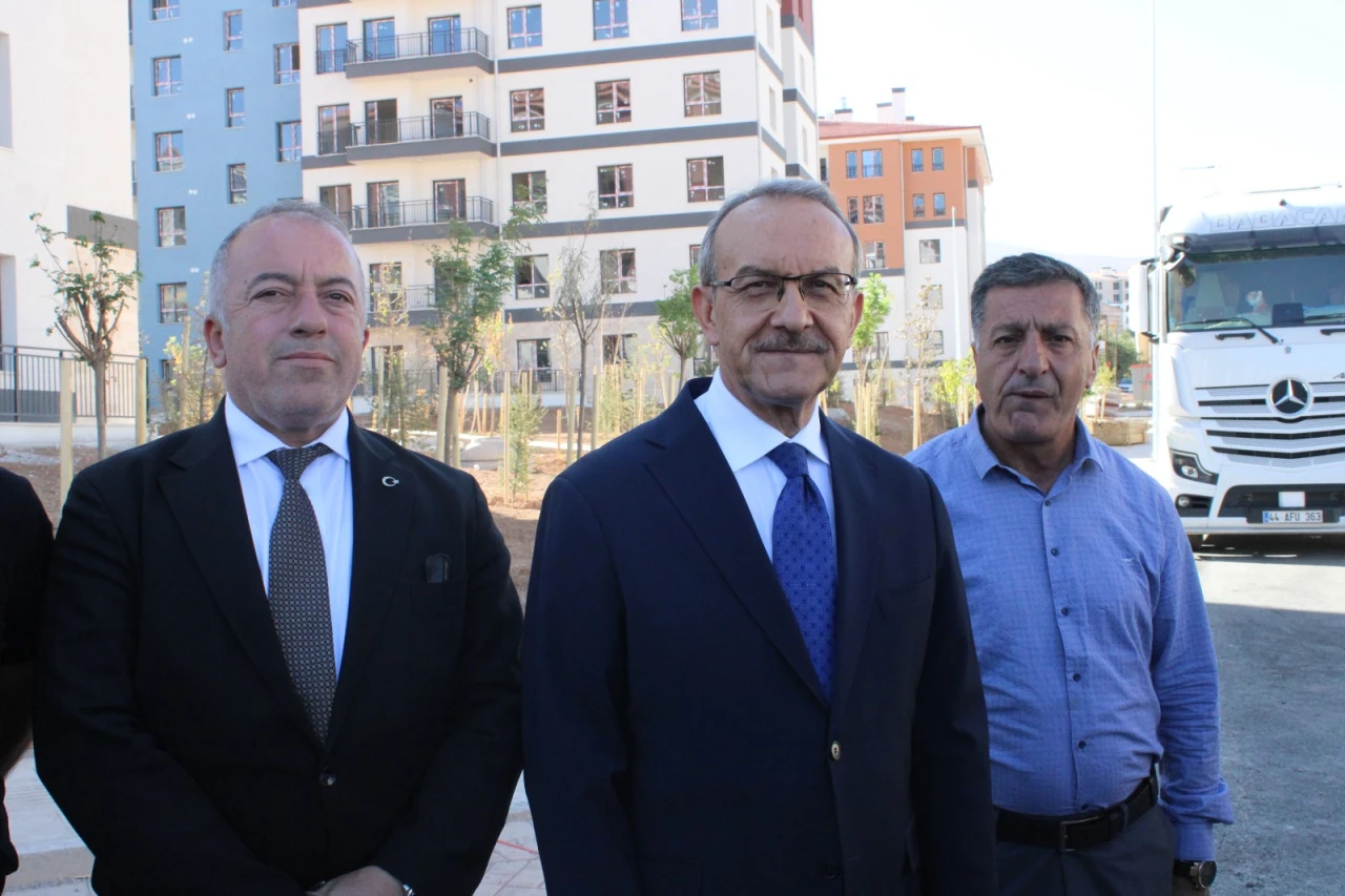 Vali Yavuz: “Geleceğimizi İnşa Ediyoruz, Yeni Bir Malatya Kuruyoruz