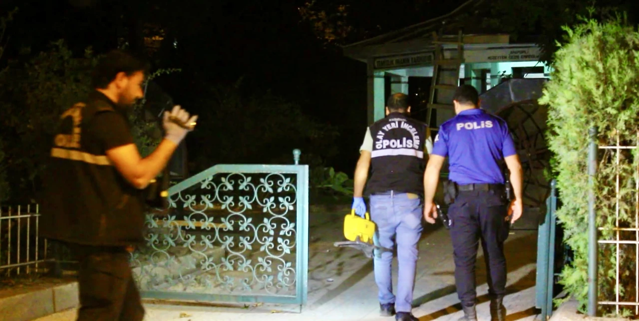 Malatya’da cami bahçesinde silahlı kavga: 3 yaralı