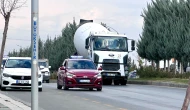 Şehir Mezarlığı Yolu Sürücü Adayları İçin Tehlike Alanına Döndü