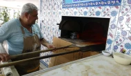 Malatya'da fırıncıların 300 derecelik ateşle mücadelesi