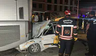 Malatya’da Otomobil Otobüsün Altına Girdi: 1’i Ağır 3 Yaralı