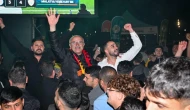Yeşilyurtspor’un Final Coşkusu Malatya’yı Salladı: Başkan Er Taraftarla Halay Çekti