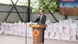 Yeşilyurt’ta Çiftçinin Yem Yükünü Hafifleten Destek