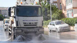 Battalgazi’de Temizlik Çalışmaları: Başharık ve Orduzu Pırıl Pırıl!