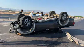 Kuzey Çevre Yolu'nda Korkutan Kaza: Otomobil Takla Attı, 2 Yaralı