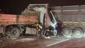 Malatya-Elazığ yolunda 3 tır birbirine girdi: 1 ölü