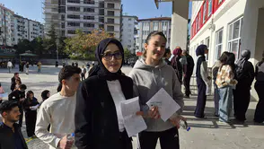 Malatya’da Anne Kız Aynı Okulda KPSS Heyecanı Yaşadı