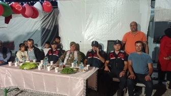 Depremzedeyken Askerlik Hayali Gerçek Oldu: Duygu Dolu Uğurlama