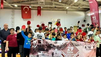 Cumhuriyet Kupası Masa Tenisi Turnuvasına 102 Sporcu Katıldı