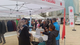 Malatya'da Filistin Yardımı İçin Yardım Pazarı Kuruldu