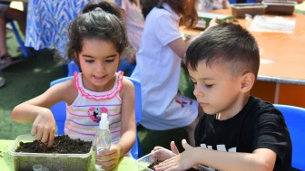 Başkan Geçit, "Toprağa dokunan her çocuk, geleceğe umut olur"