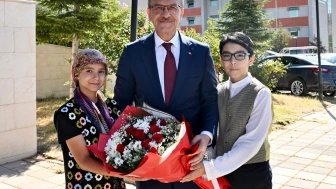 Vali Seddar Yavuz Arapgir’de muhtarlarla buluştu