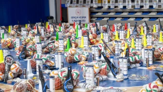 Büyükşehir'den 300 Okula Spor Malzemesi Desteği Yapıldı