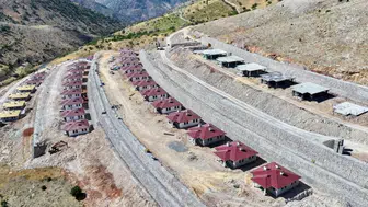 Başkan Geçit'ten Kadiruşağı Mahallesine İki Köprü Müjdesi