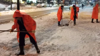 Battalgazi’de Kar Nöbeti: Başkan Taşkın Sahada, Ekipler 7/24 Teyakkuzda