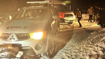 Pütürge’de Yoğun Kar Nedeniyle İki Hastaya UMKE Müdahalesi