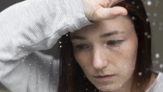 Kış Depresyonuna Dikkat: Uzmanlardan Mevsimsel Duygu Durumu Bozukluğu